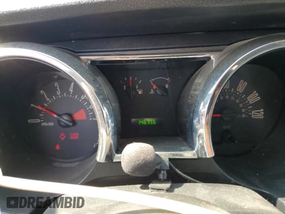 ✅ 2009 Ford Mustang • VIN: 1ZVHT80N395127410 • Lot: 53974835. Wystawiony na Copart z przebiegiem 146 356 mil. Bezpłatny archiwum sprzedaży aukcyjnych z USA i szczegółowy raport historii pojazdu na DreamBid. Zdjęcie 9.