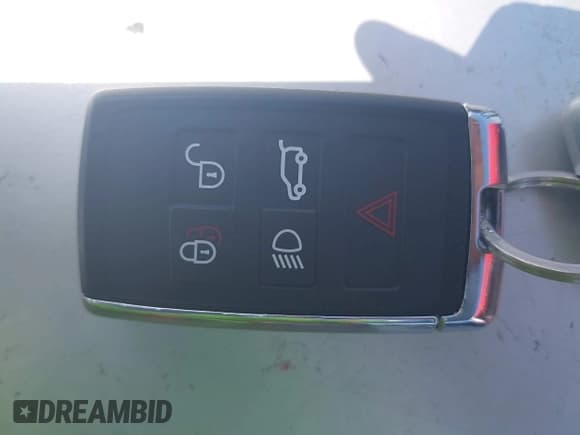 ✅ 2023 Land Rover Defender SE • VIN: SALEP7EU5P2219064 • Lot: 42220034. Listed on IAAI with 15,184 mi. Free auction sales archive from the USA and detailed vehicle history report at DreamBid. Image 11.