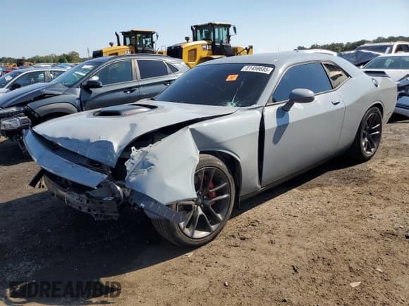 ✅ 2021 Dodge Challenger R/T Scat Pack • VIN: 2C3CDZFJ4MH637923 • Lot: 81459685. Wystawiony na Copart z przebiegiem 42 389 mil. Bezpłatny archiwum sprzedaży aukcyjnych z USA i szczegółowy raport historii pojazdu na DreamBid. Zdjęcie 1.