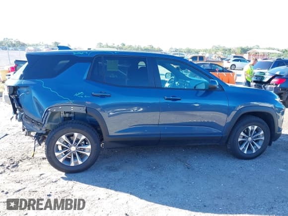 ✅ 2026 Chevrolet Equinox AWD LT • VIN: 3GNAXPEG7TL155495 • Lot: 43432339. Wystawiony na IAAI z przebiegiem 4 751 mil. Bezpłatny archiwum sprzedaży aukcyjnych z USA i szczegółowy raport historii pojazdu na DreamBid. Zdjęcie 13.