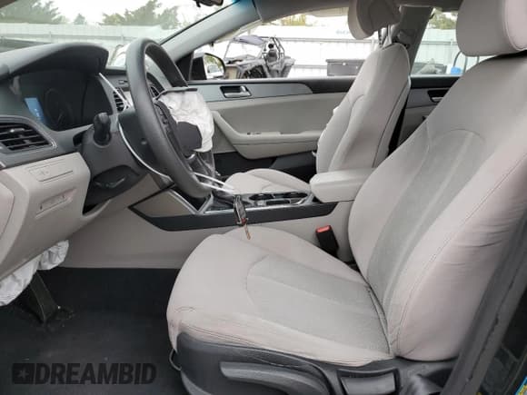 ✅ 2017 Hyundai Sonata 2.4L • VIN: 5NPE24AF3HH549622 • Lot: 53978115. Listed on Copart with 63,413 mi. Free auction sales archive from the USA and detailed vehicle history report at DreamBid. Image 7.