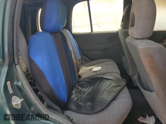 ✅ 2000 Suzuki Grand Vitara JLX • VIN: JS3TD62V5Y4113946 • Lot: 49154945. Listed on Copart with Not provided. Free auction sales archive from the USA and detailed vehicle history report at DreamBid. Image 11.