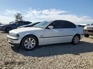 2001 BMW 3 Series 325i с VIN WBAAN37461ND49720, выставлен на аукционе Copart как лот 81226375 с пробегом 197 128 миль миль и Списание • Salvage title. История ставок и продаж доступна на DreamBid. Изображение 1.