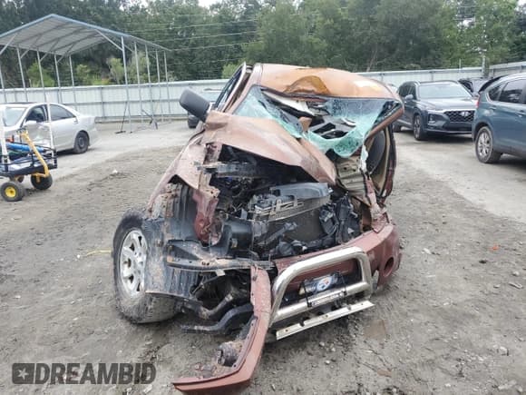 ✅ 2004 Nissan Titan LE • VIN: 1N6AA06B54N543828 • Lot: 71357934. Wystawiony na Copart z przebiegiem Nie podano. Bezpłatny archiwum sprzedaży aukcyjnych z USA i szczegółowy raport historii pojazdu na DreamBid. Zdjęcie 5.