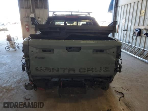 2024 Hyundai Santa Cruz Limited with VIN 5NTJEDAF1RH100545, listed as a Copart auction lot 85739024 with 12,168 mi miles and Salvage title. Bid and sale history available at DreamBid. Image 6.