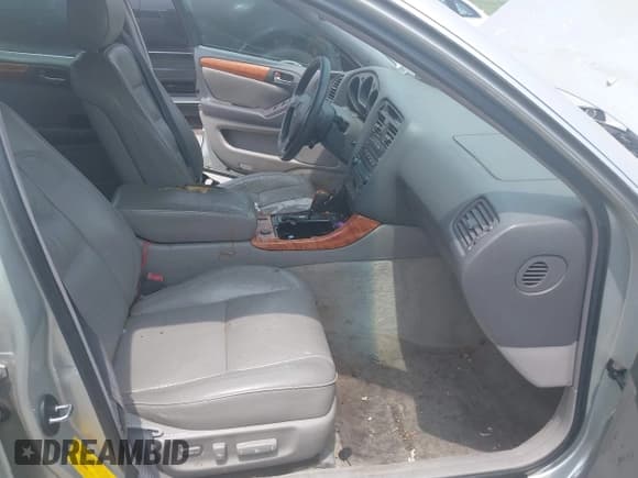 ✅ 2000 Lexus GS 300 • VIN: JT8BD68S3Y0107138 • Lot: 42305189. Listed on IAAI with 265,849 mi. Free auction sales archive from the USA and detailed vehicle history report at DreamBid. Image 5.