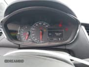 ✅ 2022 Chevrolet Trax LS • VIN: KL7CJNSMXNB503258 • Lot: 42073263. Wystawiony na IAAI z przebiegiem 89 406 mil. Bezpłatny archiwum sprzedaży aukcyjnych z USA i szczegółowy raport historii pojazdu na DreamBid. Zdjęcie 7.