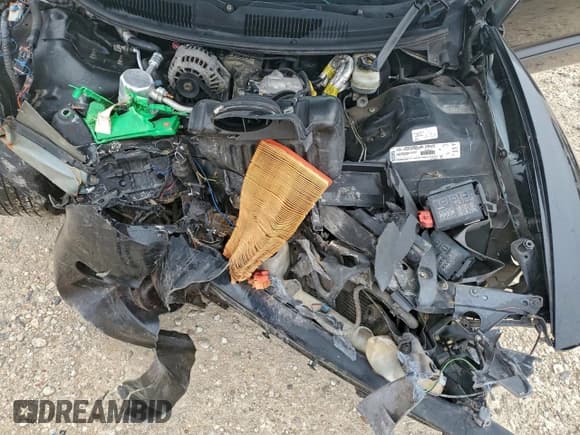 ✅ 1999 Pontiac Firebird Firebird • VIN: 2G2FS22K5X2222920 • Лот: 95157455. Опубликован ранее на Copart с пробегом 210 088 миль. Бесплатный доступ к архиву аукционных продаж из США и подробный отчёт об истории автомобиля на DreamBid. Изображение 11.