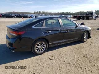 ✅ 2019 Hyundai Sonata SE • VIN: 5NPE24AF6KH778657 • Лот: 71325502. Опубликован ранее на Copart с пробегом 27 752 миль. Бесплатный доступ к архиву аукционных продаж из США и подробный отчёт об истории автомобиля на DreamBid. Изображение 3.