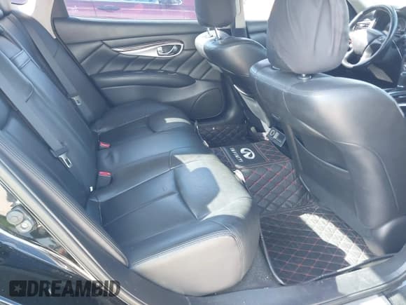 ✅ 2015 Infiniti Q70 • VIN: JN1BY1PP5FM601161 • Лот: 43906765. Опубликован ранее на IAAI с пробегом 111 520 миль. Бесплатный доступ к архиву аукционных продаж из США и подробный отчёт об истории автомобиля на DreamBid. Изображение 8.