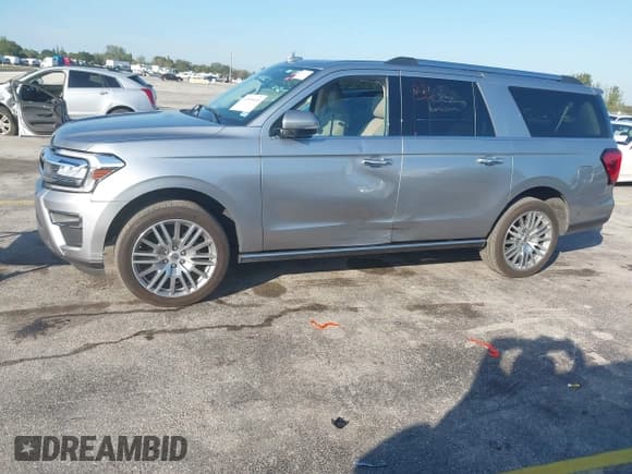 ✅ 2024 Ford Expedition Max Limited • VIN: 1FMJK2A83REA34735 • Лот: 43850438. Опубликован ранее на IAAI с пробегом 41 169 миль. Бесплатный доступ к архиву аукционных продаж из США и подробный отчёт об истории автомобиля на DreamBid. Изображение 6.
