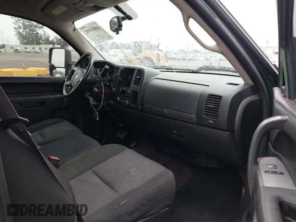 ✅ 2012 Chevrolet Silverado 2500HD LT • VIN: 1GC1KXCG0CF116736 • Лот: 41884992. Опубликован ранее на IAAI с пробегом 132 953 миль. Бесплатный доступ к архиву аукционных продаж из США и подробный отчёт об истории автомобиля на DreamBid. Изображение 5.