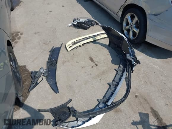 ✅ 2023 Hyundai Elantra SEL • VIN: 5NPLM4AG5PH113928 • Lot: 42788858. Listed on IAAI with 69,237 mi. Free auction sales archive from the USA and detailed vehicle history report at DreamBid. Image 12.