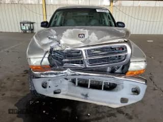 ✅ 2002 Dodge Dakota SLT • VIN: 1B7HL48N42S537026 • Lot: 53305005. Wystawiony na Copart z przebiegiem 175 924 mil. Bezpłatny archiwum sprzedaży aukcyjnych z USA i szczegółowy raport historii pojazdu na DreamBid. Zdjęcie 5.