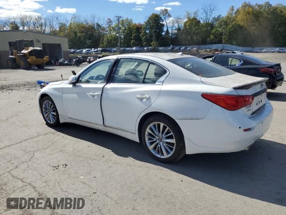 ✅ 2021 Infiniti Q50 Luxe • VIN: JN1EV7BR0MM754593 • Lot: 85275645. Listed on Copart with 14,990 mi. Free auction sales archive from the USA and detailed vehicle history report at DreamBid. Image 2.