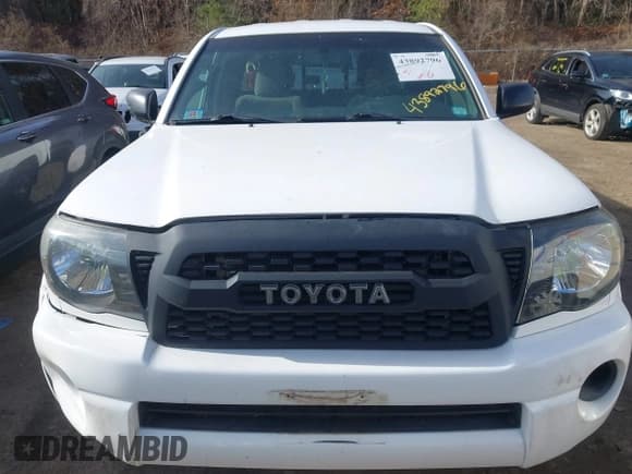 ✅ 2011 Toyota Tacoma • VIN: 5TFUX4EN2BX005073 • Lot: 43892796. Listed on IAAI with 156,325 mi. Free auction sales archive from the USA and detailed vehicle history report at DreamBid. Image 12.