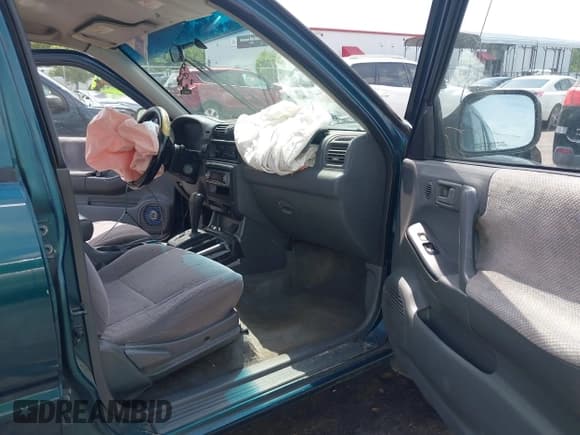 ✅ 1999 Isuzu Rodeo S • VIN: 4S2CK58W6X4332027 • Lot: 42087396. Listed on IAAI with 258,508 mi. Free auction sales archive from the USA and detailed vehicle history report at DreamBid. Image 5.