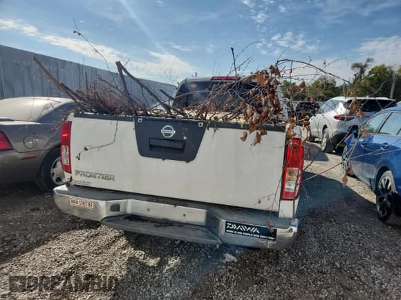 ✅ 2013 Nissan Frontier S • VIN: 1N6BD0CT1DN721727 • Lot: 82337655. Listed on Copart with 195,281 mi. Free auction sales archive from the USA and detailed vehicle history report at DreamBid. Image 6.