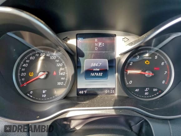 ✅ 2015 Mercedes-Benz C 300 Luxury • VIN: 55SWF4KB2FU016207 • Lot: 93934595. Listed on Copart with 167,632 mi. Free auction sales archive from the USA and detailed vehicle history report at DreamBid. Image 9.