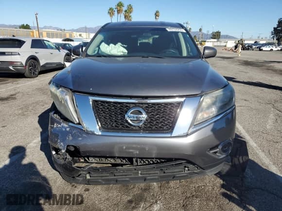 ✅ 2015 Nissan Pathfinder S • VIN: 5N1AR2MN6FC612265 • Lot: 89724255. Listed on Copart with 193,188 mi. Free auction sales archive from the USA and detailed vehicle history report at DreamBid. Image 5.
