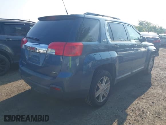 ✅ 2012 GMC Terrain SLE-2 • VIN: 2GKFLTEK6C6100441 • Lot: 42952546. Listed on IAAI with 185,616 mi. Free auction sales archive from the USA and detailed vehicle history report at DreamBid. Image 4.