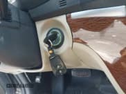 ✅ 2008 Hyundai Santa Fe SE • VIN: 5NMSH13E68H172057 • Lot: 42969887. Wystawiony na IAAI z przebiegiem 208 121 mil. Bezpłatny archiwum sprzedaży aukcyjnych z USA i szczegółowy raport historii pojazdu na DreamBid. Zdjęcie 11.