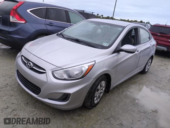 ✅ 2015 Hyundai Accent GLS • VIN: KMHCT4AE8FU847125 • Лот: 75007644. Опубликован ранее на Copart с пробегом Не указан. Бесплатный доступ к архиву аукционных продаж из США и подробный отчёт об истории автомобиля на DreamBid. Изображение 1.