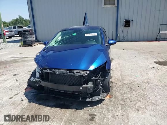 ✅ 2019 Kia Forte LXS • VIN: 3KPF24AD3KE024123 • Lot: 57303815. Listed on Copart with 72,922 mi. Free auction sales archive from the USA and detailed vehicle history report at DreamBid. Image 14.