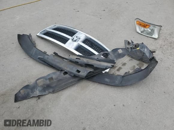 ✅ 2010 Dodge 1500 SLT • VIN: 1D7RV1GP6AS105395 • Lot: 91826225. Listed on Copart with 170,191 mi. Free auction sales archive from the USA and detailed vehicle history report at DreamBid. Image 12.