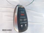 ✅ 2021 Alfa Romeo Giulia Quadrifoglio • VIN: ZARFAMEV2M7644718 • Lot: 42528664. Wystawiony na IAAI z przebiegiem 14 608 mil. Bezpłatny archiwum sprzedaży aukcyjnych z USA i szczegółowy raport historii pojazdu na DreamBid. Zdjęcie 11.