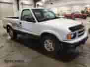 1996 Chevrolet S-10 с VIN 1GCDT14X1TK235411, выставлен на аукционе Copart как лот 55725135 с пробегом 222 430 миль миль и Чистый • Clean title. История ставок и продаж доступна на DreamBid. Изображение 4.