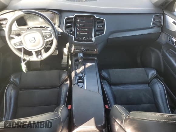 ✅ 2018 Volvo XC90 T6 R-Design • VIN: YV4A22PMXJ1346486 • Lot: 81640735. Listed on Copart with 63,590 mi. Free auction sales archive from the USA and detailed vehicle history report at DreamBid. Image 8.