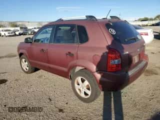 2008 Hyundai Tucson GLS z VIN KM8JM12B88U874819, wystawiony jako Copart lot #84339964 z przebiegiem 220 526 mil mil oraz Czysty tytuł • Clean title. Historia ofert i sprzedaży dostępna na DreamBid. Obrazek 2.