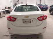 ✅ 2018 Chevrolet Cruze LS • VIN: 1G1BC5SM1J7214977 • Лот: 43585890. Опубликован ранее на IAAI с пробегом 131 614 миль. Бесплатный доступ к архиву аукционных продаж из США и подробный отчёт об истории автомобиля на DreamBid. Изображение 16.