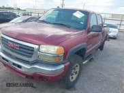 ✅ 2005 GMC Sierra 2500HD SLT • VIN: 1GTHK23U45F802871 • Lot: 42928403. Listed on IAAI with 304,156 mi. Free auction sales archive from the USA and detailed vehicle history report at DreamBid. Image 2.