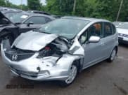 ✅ 2013 Honda Fit • VIN: JHMGE8G38DC007960 • Lot: 42619224. Wystawiony na IAAI z przebiegiem 29 675 mil. Bezpłatny archiwum sprzedaży aukcyjnych z USA i szczegółowy raport historii pojazdu na DreamBid. Zdjęcie 17.