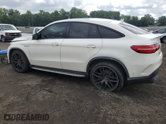 ✅ 2016 Mercedes-Benz GLE 63 S AMG • VIN: 4JGED7FB1GA045623 • Lot: 60827295. Wystawiony na Copart z przebiegiem 80 875 mil. Bezpłatny archiwum sprzedaży aukcyjnych z USA i szczegółowy raport historii pojazdu na DreamBid. Zdjęcie 2.