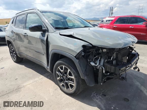 ✅ 2019 Jeep Compass Sport • VIN: 3C4NJDAB6KT829090 • Lot: 70502565. Listed on Copart with 63,901 mi. Free auction sales archive from the USA and detailed vehicle history report at DreamBid. Image 4.