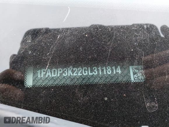 ✅ 2016 Ford Focus SE • VIN: 1FADP3K22GL311814 • Lot: 43597167. Wystawiony na IAAI z przebiegiem 137 928 mil. Bezpłatny archiwum sprzedaży aukcyjnych z USA i szczegółowy raport historii pojazdu na DreamBid. Zdjęcie 9.