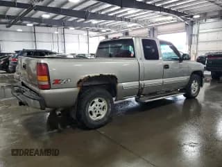 ✅ 2000 Chevrolet Silverado 1500 LT • VIN: 2GCEK19T1Y1380811 • Лот: 70869454. Опубликован ранее на Copart с пробегом 185 213 миль. Бесплатный доступ к архиву аукционных продаж из США и подробный отчёт об истории автомобиля на DreamBid. Изображение 3.
