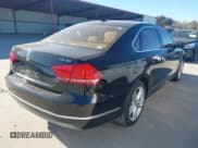 ✅ 2014 Volkswagen Passat SEL Premium • VIN: 1VWCS7A39EC080409 • Лот: 40917278. Опубликован ранее на IAAI с пробегом 140 783 миль. Бесплатный доступ к архиву аукционных продаж из США и подробный отчёт об истории автомобиля на DreamBid. Изображение 4.