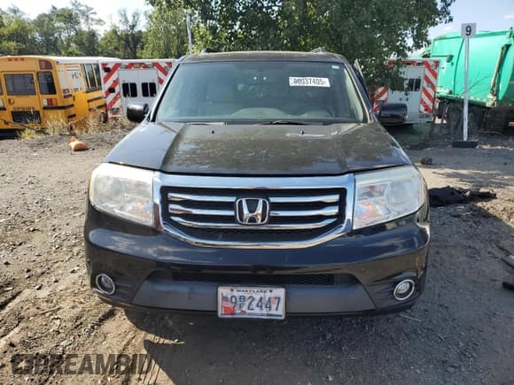 ✅ 2014 Honda Pilot Touring • VIN: 5FNYF4H90EB018695 • Lot: 80037405. Listed on Copart with 130,923 mi. Free auction sales archive from the USA and detailed vehicle history report at DreamBid. Image 5.