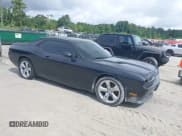 ✅ 2014 Dodge Challenger Rallye Redline • VIN: 2C3CDYAG4EH141043 • Lot: 42992058. Wystawiony na IAAI z przebiegiem 165 757 mil. Bezpłatny archiwum sprzedaży aukcyjnych z USA i szczegółowy raport historii pojazdu na DreamBid. Zdjęcie 1.