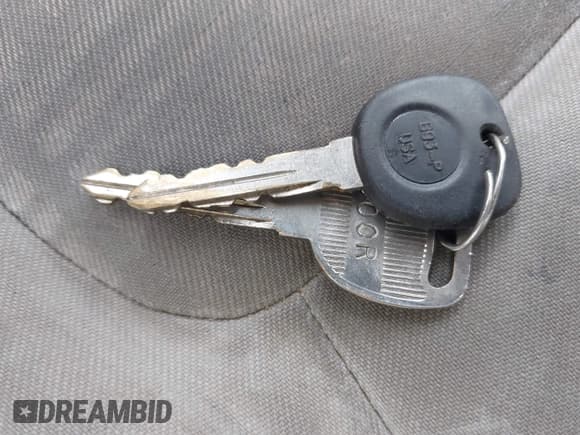 ✅ 2005 Chevrolet Equinox LS • VIN: 2CNDL13F756069633 • Лот: 42738469. Опубликован ранее на IAAI с пробегом 222 335 миль. Бесплатный доступ к архиву аукционных продаж из США и подробный отчёт об истории автомобиля на DreamBid. Изображение 11.