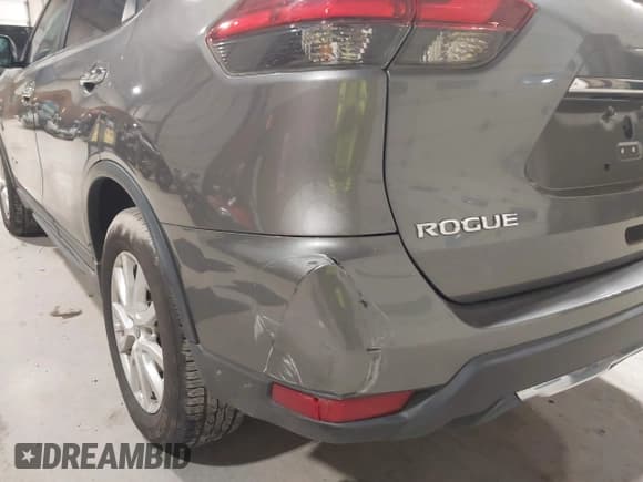 ✅ 2017 Nissan Rogue SV Hybrid • VIN: 5N1ET2MVXHC829856 • Lot: 43563787. Listed on IAAI with 126,640 mi. Free auction sales archive from the USA and detailed vehicle history report at DreamBid. Image 6.