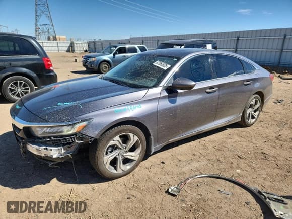 ✅ 2020 Honda Accord EX • VIN: 1HGCV1F43LA058215 • Лот: 82060825. Опубликован ранее на Copart с пробегом 146 112 миль. Бесплатный доступ к архиву аукционных продаж из США и подробный отчёт об истории автомобиля на DreamBid. Изображение 1.