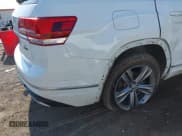 ✅ 2018 Volkswagen Atlas SE • VIN: 1V2PR2CA1JC595668 • Lot: 43434478. Listed on IAAI with 125,744 mi. Free auction sales archive from the USA and detailed vehicle history report at DreamBid. Image 18.