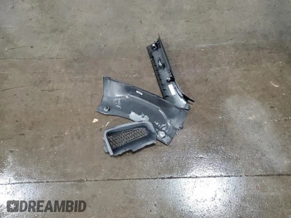 ✅ 2023 Dodge Durango R/T Plus • VIN: 1C4SDJCT6PC618943 • Lot: 91289415. Listed on Copart with 31,643 mi. Free auction sales archive from the USA and detailed vehicle history report at DreamBid. Image 13.