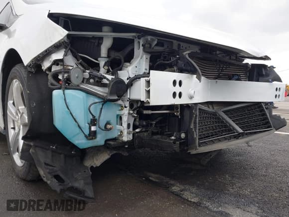 ✅ 2018 Chevrolet Volt LT • VIN: 1G1RC6S5XJU151831 • Лот: 43623106. Опубликован ранее на IAAI с пробегом 68 728 миль. Бесплатный доступ к архиву аукционных продаж из США и подробный отчёт об истории автомобиля на DreamBid. Изображение 6.