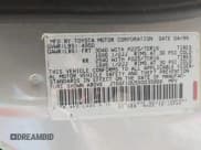 ✅ 1999 Lexus RX 300 • VIN: JT6GF10U5X0035866 • Lot: 42892627. Wystawiony na IAAI z przebiegiem 241 713 mil. Bezpłatny archiwum sprzedaży aukcyjnych z USA i szczegółowy raport historii pojazdu na DreamBid. Zdjęcie 9.